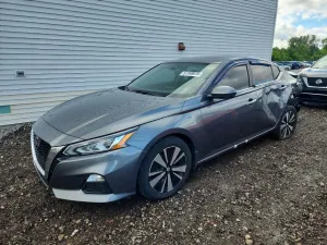 Nissan Altima 2.5L 4 2022