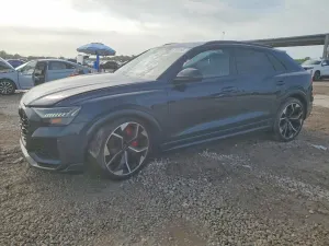 Audi RSQ8 4.0L 8 2024