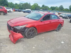 Hyundai Elantra 2.0L 4 2021
