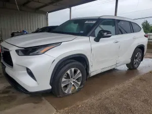 Toyota Highlander 2.4L 4 2026