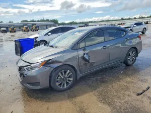 Nissan Versa 1.6L 4 2025