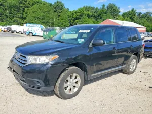 Toyota Highlander 3.5L 6 2013
