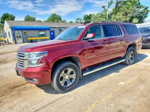 Chevrolet Suburban 5.3L 8 2016