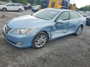 Lexus ES 3.5L 6 2011