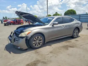 Infiniti M37 3.7L 6 2012