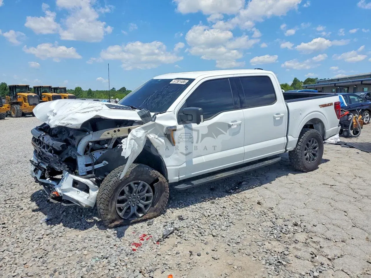 Ford F-150 5.0L 8 2025