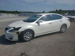 Nissan Altima 2.5L 4 2015