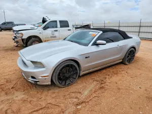 Ford Mustang 3.7L 6 2014