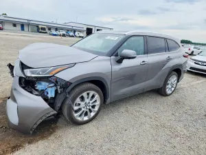 Toyota Highlander 2025