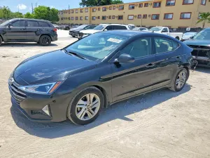Hyundai Elantra 2.0L 4 2019