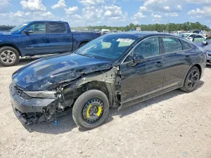 Kia K5 2.5L 4 2026