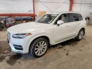Volvo XC90 2.0L 4 2016