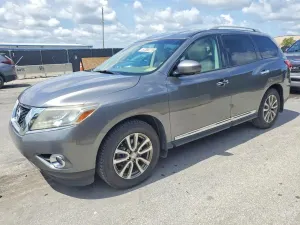 Nissan Pathfinder 3.5L 6 2015