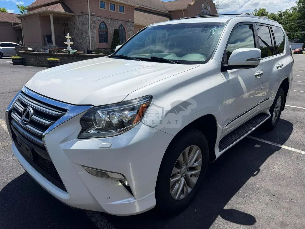 Lexus GX 4.6L 8 2018