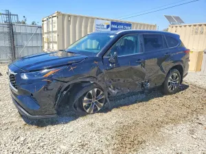 Toyota Highlander 2.4L 4 2026