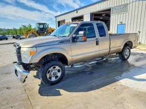 Ford F-250 6.2L 8 2012