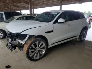 Jaguar F-Pace 2.0L 4 2019