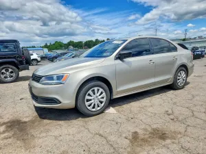 Volkswagen Jetta 2.0L 4 2014