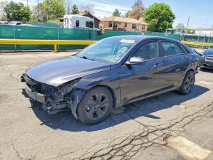 Hyundai Elantra 2.0L 4 2021