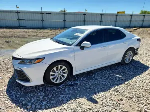 Toyota Camry 2.5L 4 2021