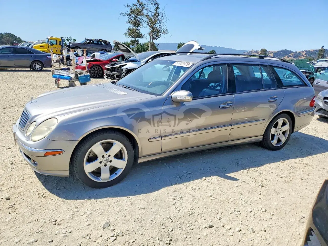 Mercedes-Benz E 5.0L 8 2004