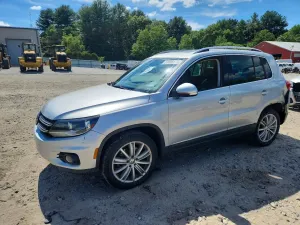 Volkswagen Tiguan 2.0L 4 2012