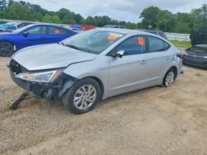 Hyundai Elantra 2.0L 4 2019