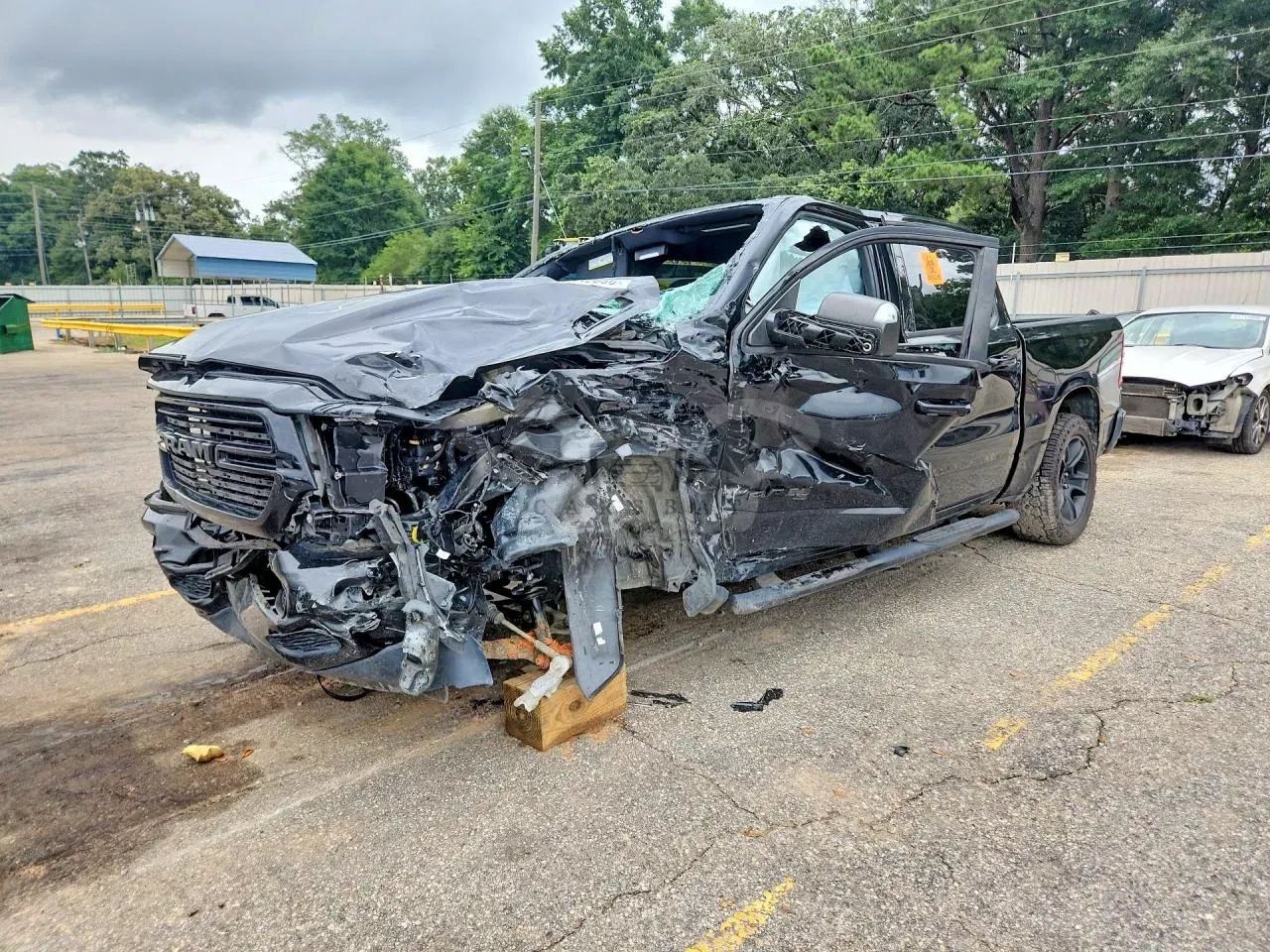 RAM 1500 5.7L 8 2020