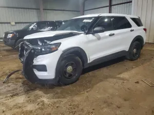 Ford Explorer 3.3L 6 2024