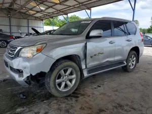 Lexus GX 4.6L 8 2011
