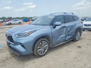 Toyota Highlander 3.5L 6 2022