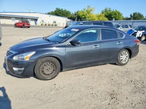 Nissan Altima 2.5L 4 2015