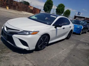 Toyota Camry 3.5L 6 2020