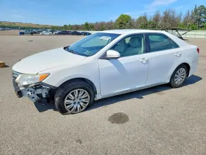 Toyota Camry 2.5L 4 2013