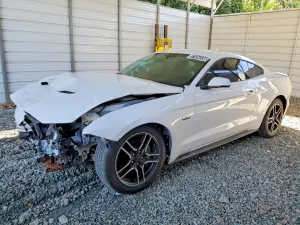 Ford Mustang 5.0L 8 2020