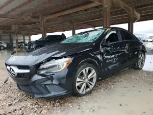 Mercedes-Benz CLA 2.0L 4 2015