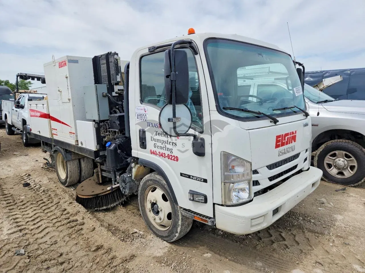 Isuzu NRR 5.2L 4 2018