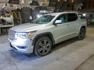 GMC Acadia 3.6L 6 2017