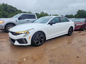 Kia K5 2.5L 4 2026