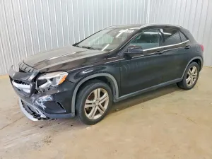 Mercedes-Benz GLA 2.0L 4 2017