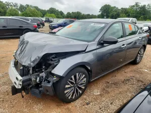 Nissan Altima 2.5L 4 2025