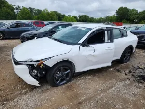 Kia K4 2.0L 4 2025