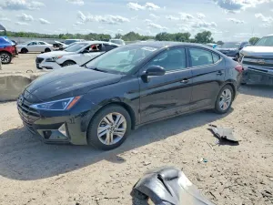 Hyundai Elantra 2.0L 4 2019