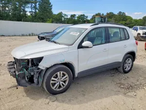 Volkswagen Tiguan 2.0L 4 2017