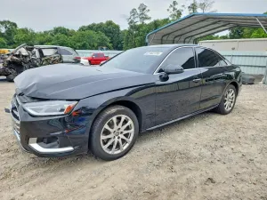 Audi A4 2.0L 4 2021