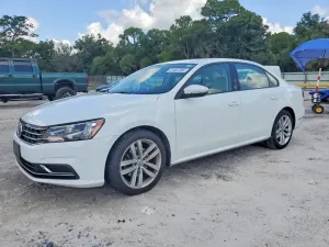 Volkswagen Passat 2.0L 4 2019