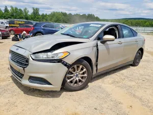 Ford Fusion 2.5L 4 2015