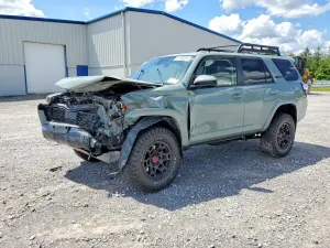 Toyota 4Runner 4.0L 6 2021
