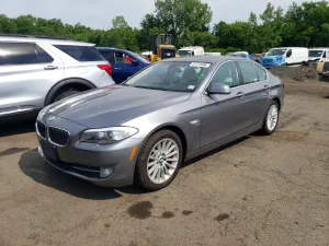 BMW 5 Series 3.0L 6 2011