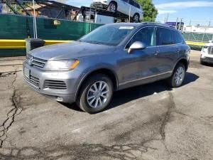 Volkswagen Touareg 3.6L 6 2014